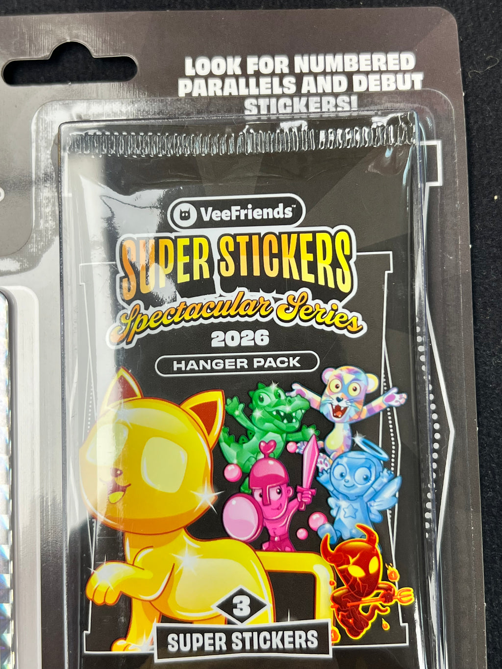 2026 Veefriends Super Stickers Hanger Pack - Random Character