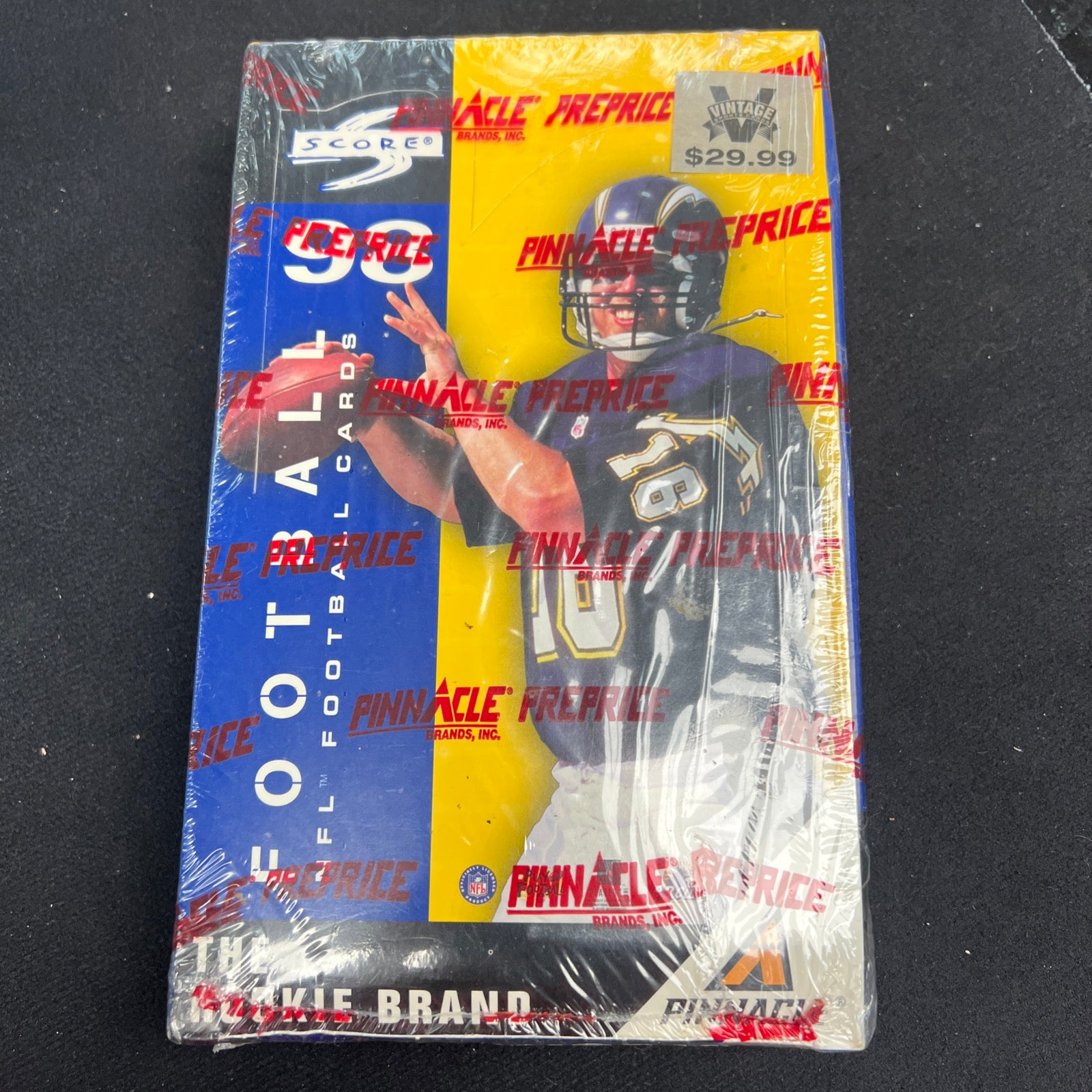1998 Pinnacle Preprice Football sealed box