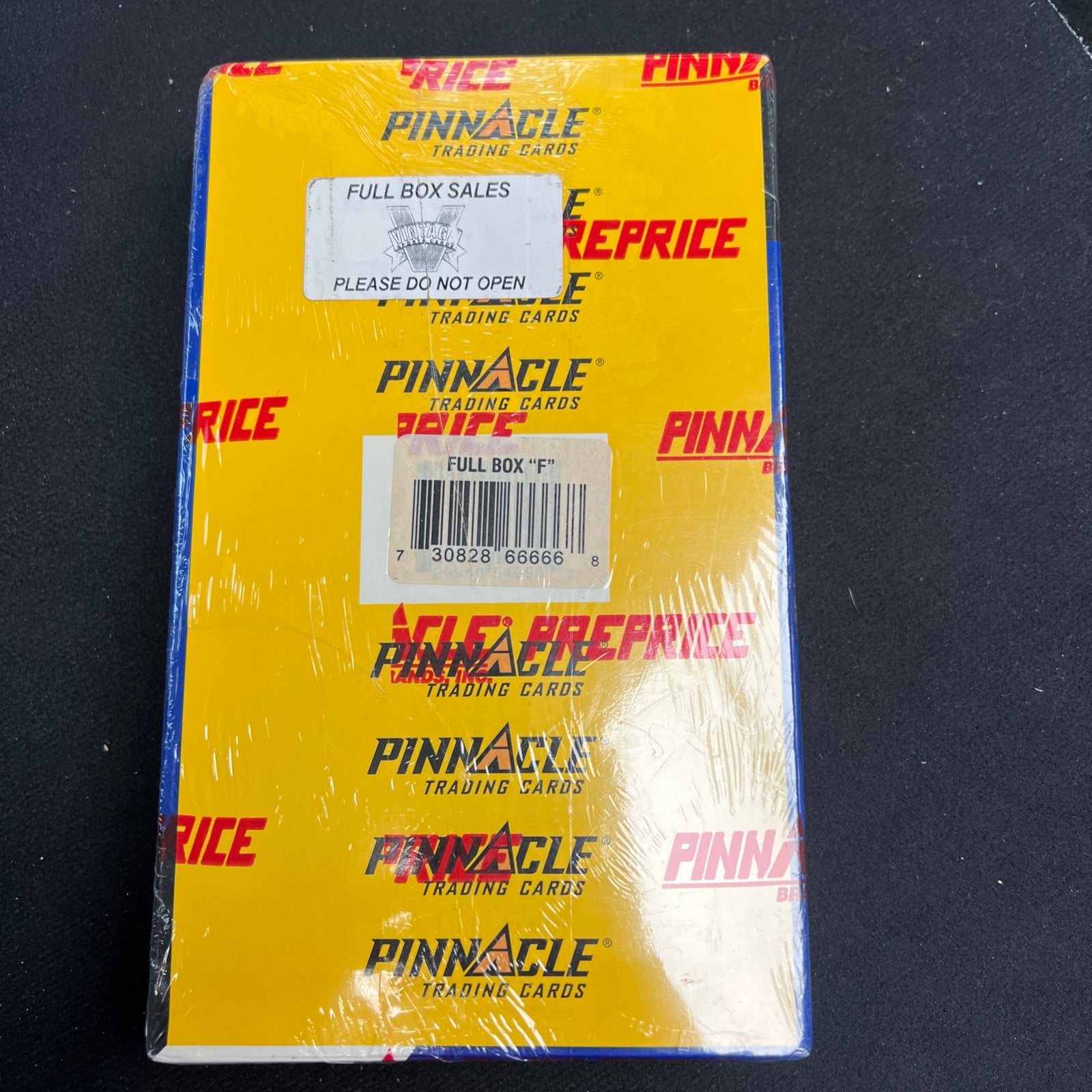 1998 Pinnacle Preprice Football sealed box